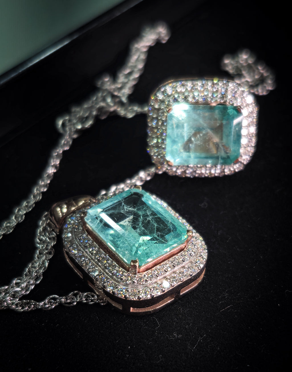 Synthetic Teel Lab Grown Color Pendant Set (With Chain)