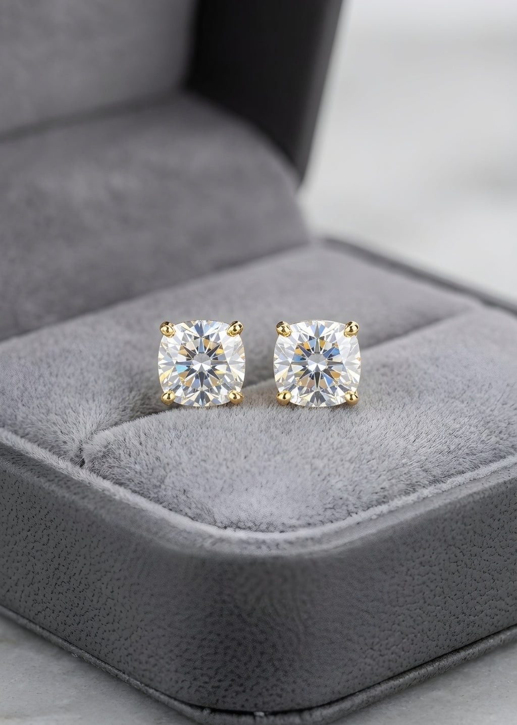 Karan Aujla inspired Moissanite Cushion cut studs (With Certificate) 7.5mm