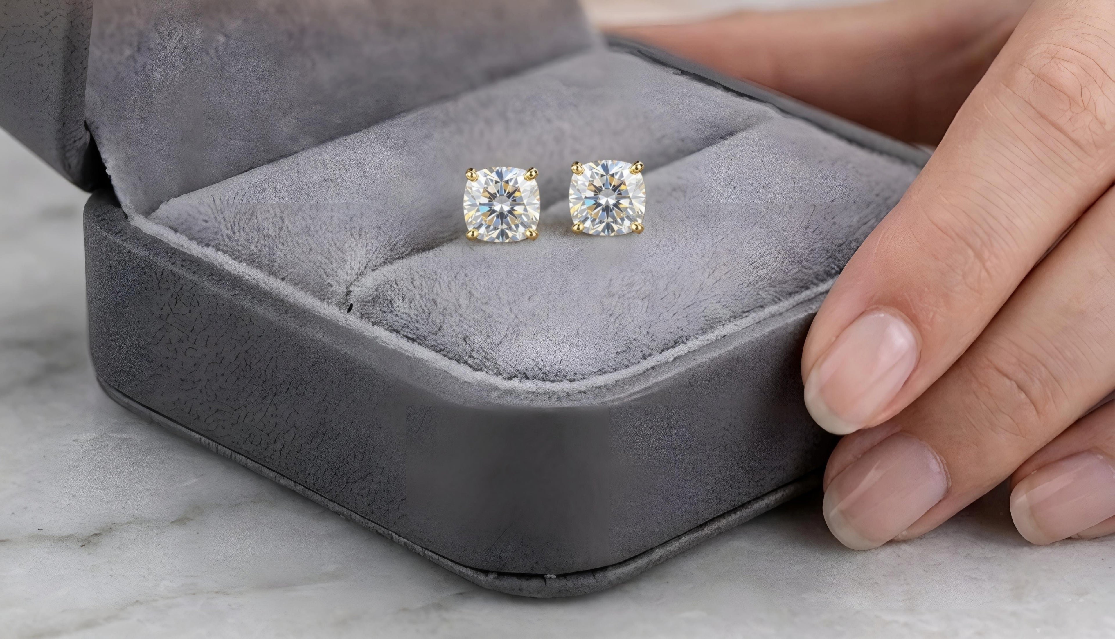 Karan Aujla inspired Moissanite Cushion cut studs (With Certificate) 7.5mm