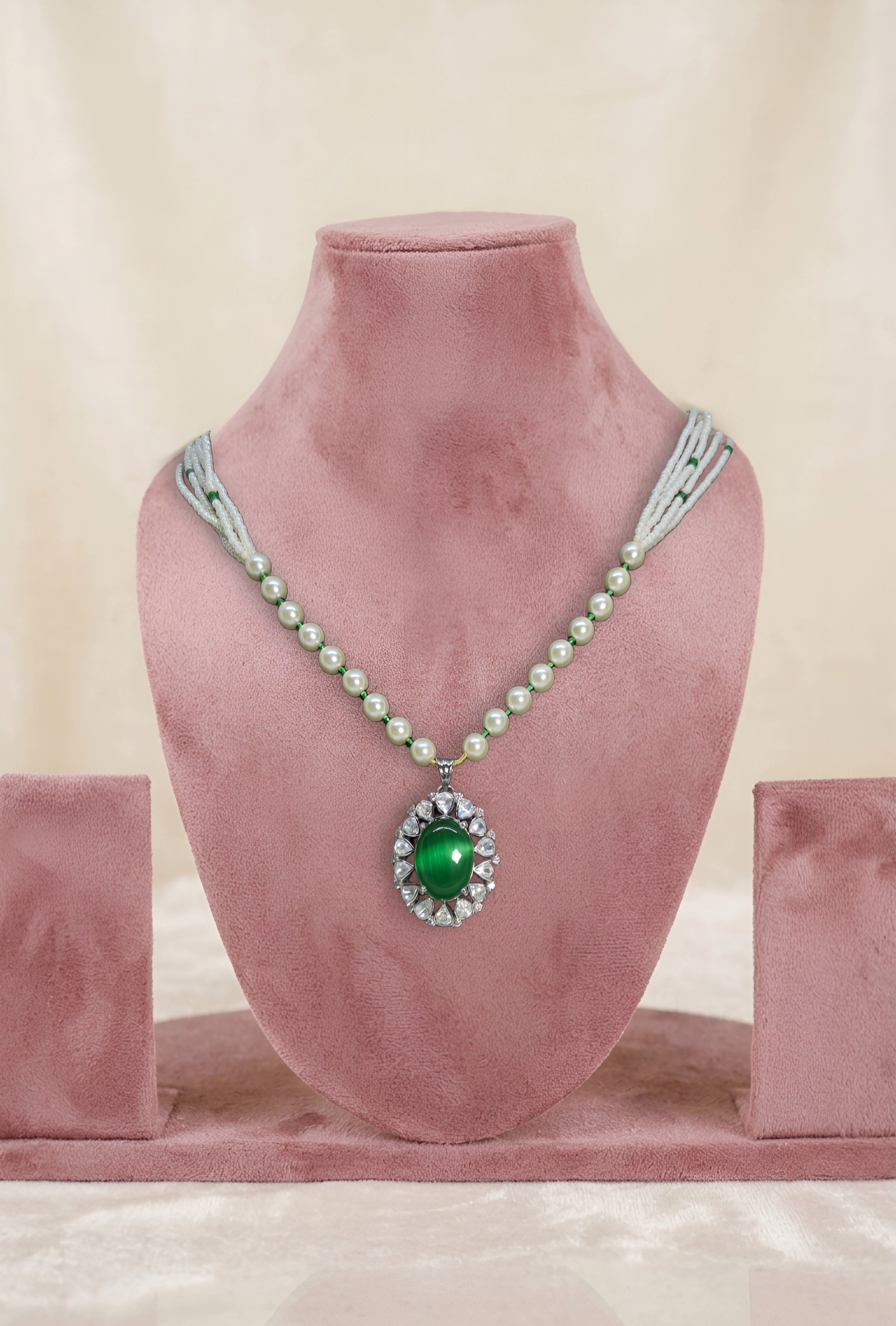 Polki Pendant with Monalisa Color Stone